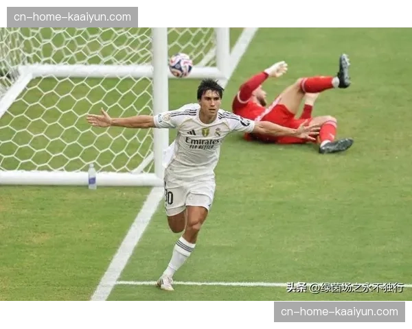 皇马三后卫试验遇挫，世俱杯0-4暴露防守漏洞